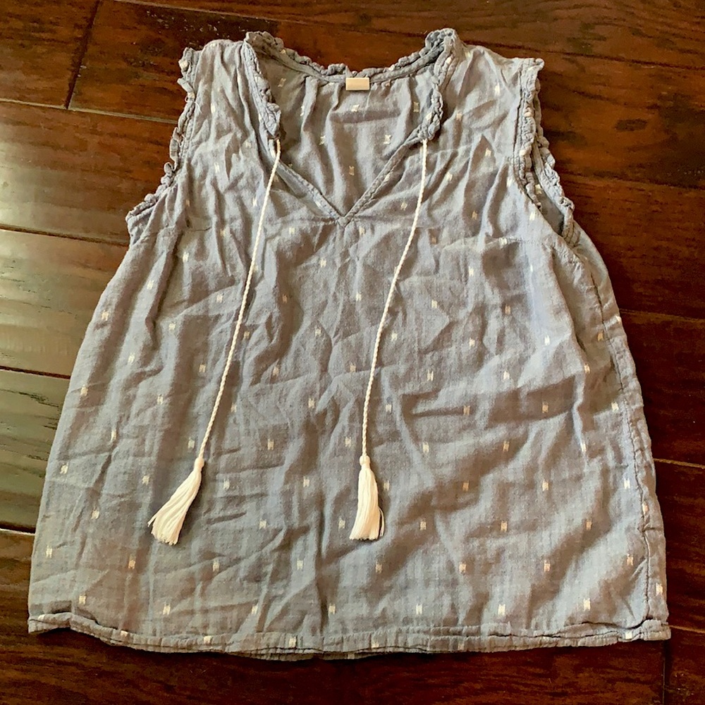 Old navy chambray tank top, size XS